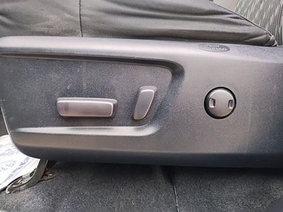 2019 Toyota Tundra — photo 27 view