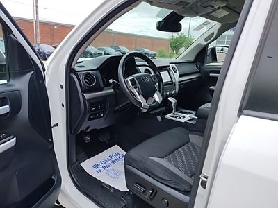 2019 Toyota Tundra — photo 23 view