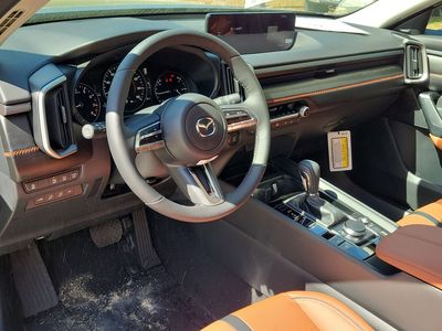 2026 Mazda CX-50 - Photo 16
