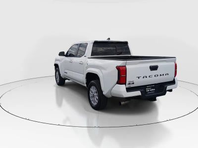 2024 Toyota Tacoma 4WD - Photo 5