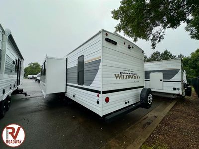2026 Wildwood X-Lite 273QBXL - Photo 4