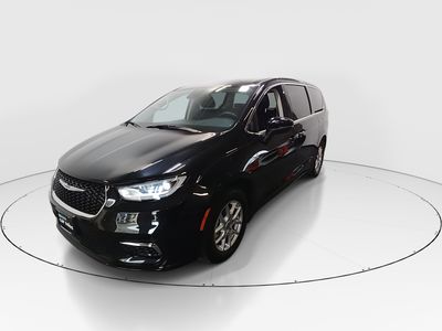 2023 Chrysler Pacifica — rear three-quarter view