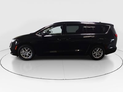 2023 Chrysler Pacifica — interior view
