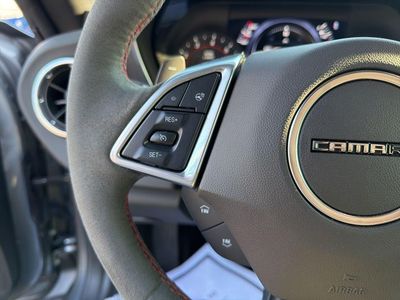 2021 Chevrolet Camaro - Photo 18