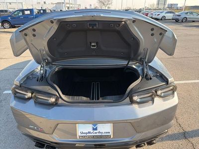 2021 Chevrolet Camaro - Photo 12