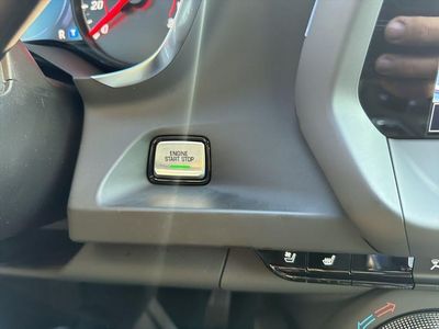 2021 Chevrolet Camaro - Photo 25
