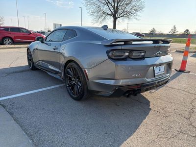 2021 Chevrolet Camaro - Photo 5
