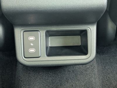 2025 Kia K4 - Photo 16