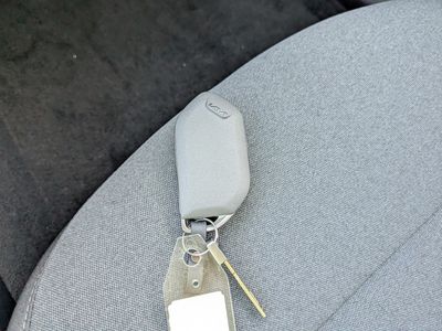 2025 Kia K4 - Photo 33