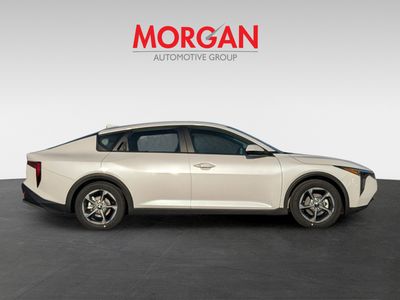 2025 Kia K4 - Photo 4