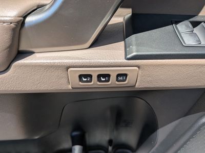 2023 Lexus GX — photo 17 view