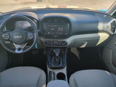 2024 Kia Soul — photo 17 view