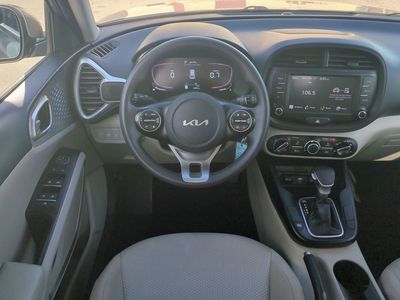 2024 Kia Soul — photo 18 view