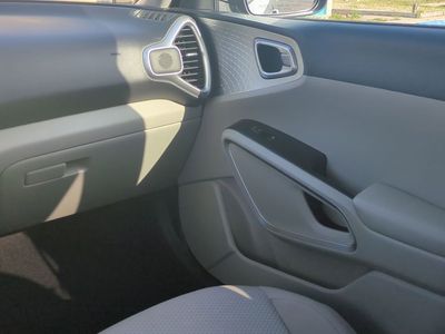 2024 Kia Soul — photo 19 view