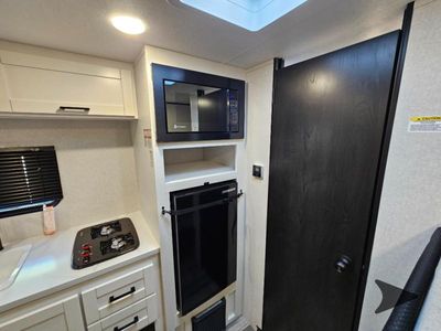 2026 Jayco Jay Flight SLX Sport — photo 27 view
