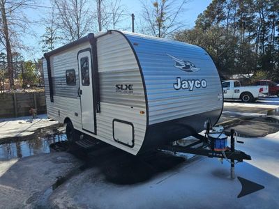 2026 Jayco Jay Flight SLX Sport — front three-quarter view