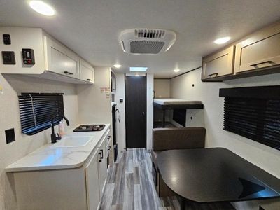 2026 Jayco Jay Flight SLX Sport — photo 19 view