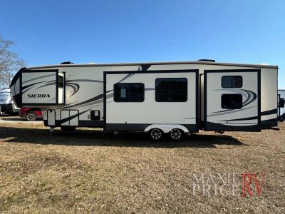 2016 Forest River Sierra - Photo 8