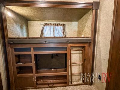 2016 Forest River Sierra - Photo 13