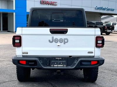 2020 Jeep Gladiator — interior view