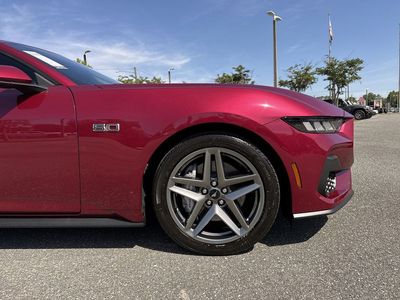 2025 Ford Mustang - Photo 11