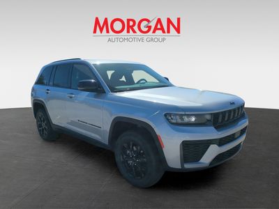 2026 Jeep Grand Cherokee — side profile view