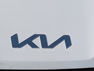 2026 Kia K5 — photo 14 view