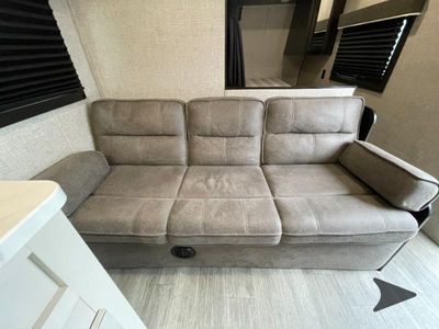2022 Jayco Jay Flight SLX — photo 13 view