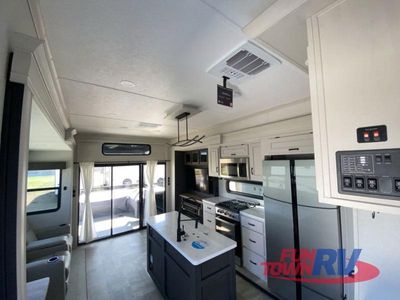 2025 Coachmen RV Brookstone - Photo 15