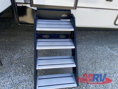 2025 Coachmen RV Brookstone - Photo 10