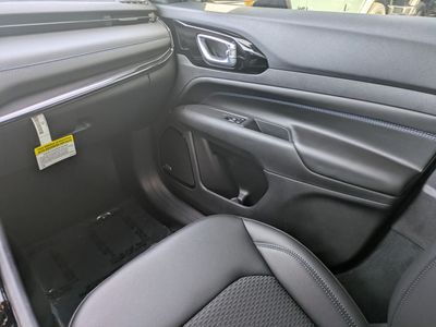 2026 Jeep Compass — photo 14 view