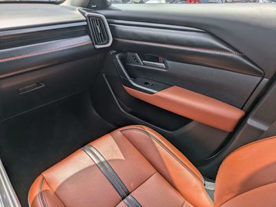 2024 Mazda CX-50 - Photo 17