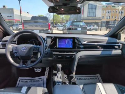 2025 Toyota Camry — photo 11 view