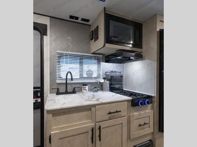 2026 Shasta Compact - Photo 4