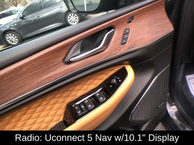 2023 Jeep Grand Cherokee Summit - Photo 19