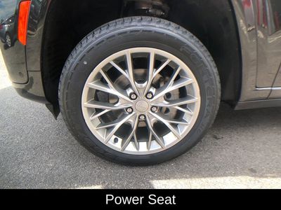 2023 Jeep Grand Cherokee Summit - Photo 13