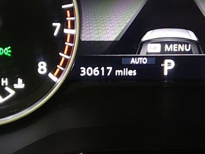 2024 Nissan Pathfinder — photo 12 view