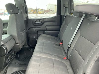 2021 Chevrolet Silverado 1500 — engine compartment view
