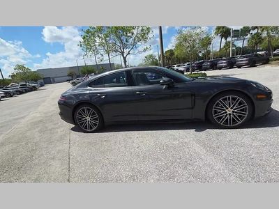 2018 Porsche Panamera — photo 52 view