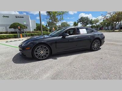2018 Porsche Panamera — photo 44 view
