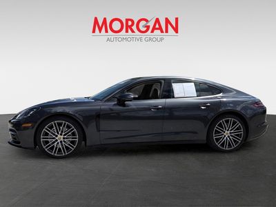 2018 Porsche Panamera — photo 7 view