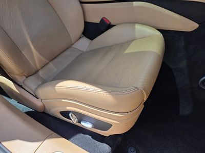 2018 Porsche Panamera — photo 32 view