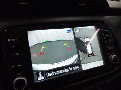 2024 Nissan Kicks - Photo 16