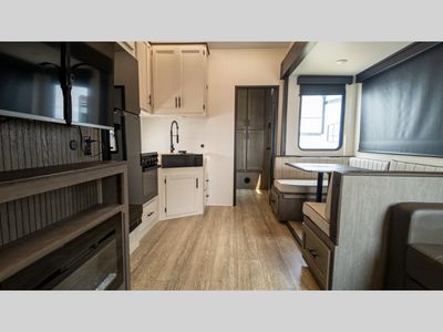 2025 Forest River RV Cherokee Arctic Wolf — photo 42 view
