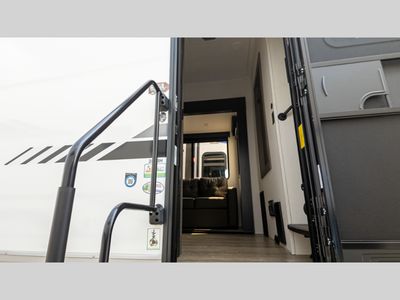 2025 Forest River RV Cherokee Arctic Wolf — photo 14 view