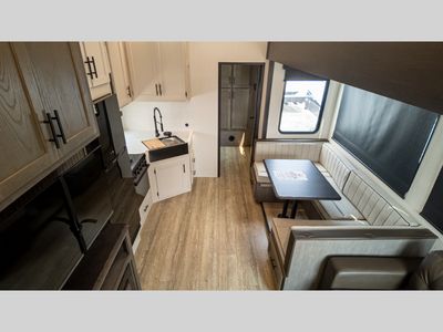 2025 Forest River RV Cherokee Arctic Wolf — photo 43 view