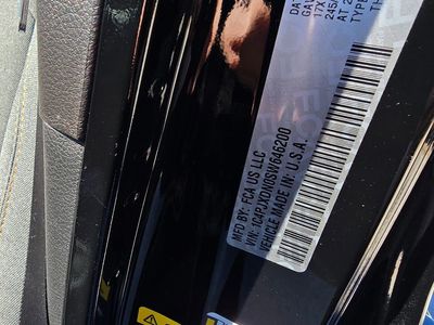 2025 Jeep Wrangler — photo 14 view