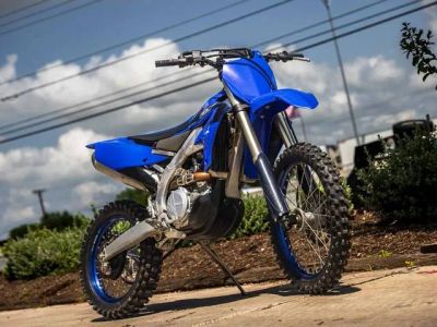 2023 Yamaha YZ450FX — front three-quarter view