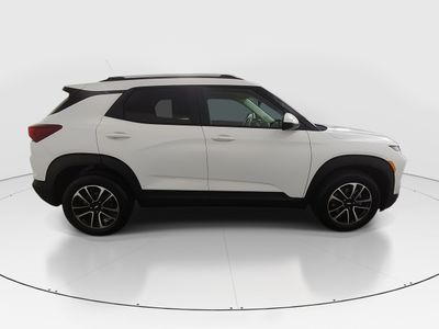 2025 Chevrolet Trailblazer — photo 8 view