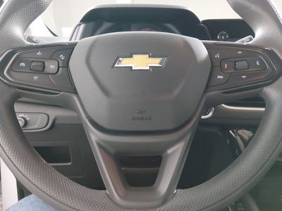 2025 Chevrolet Trailblazer — photo 12 view